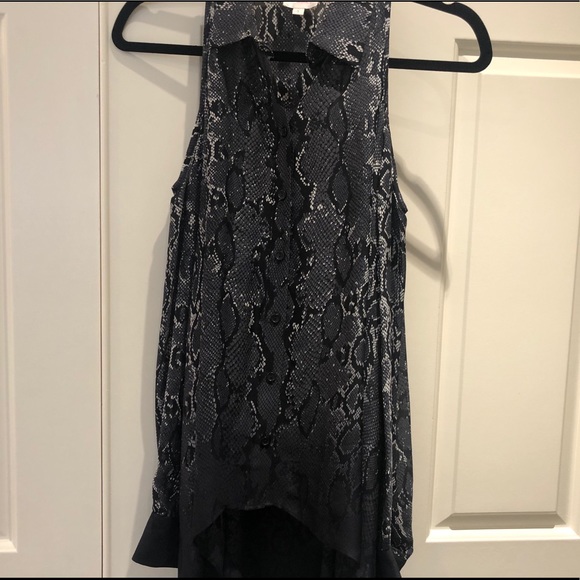 Parker snake ombré cold shoulder tunic - Picture 3 of 9